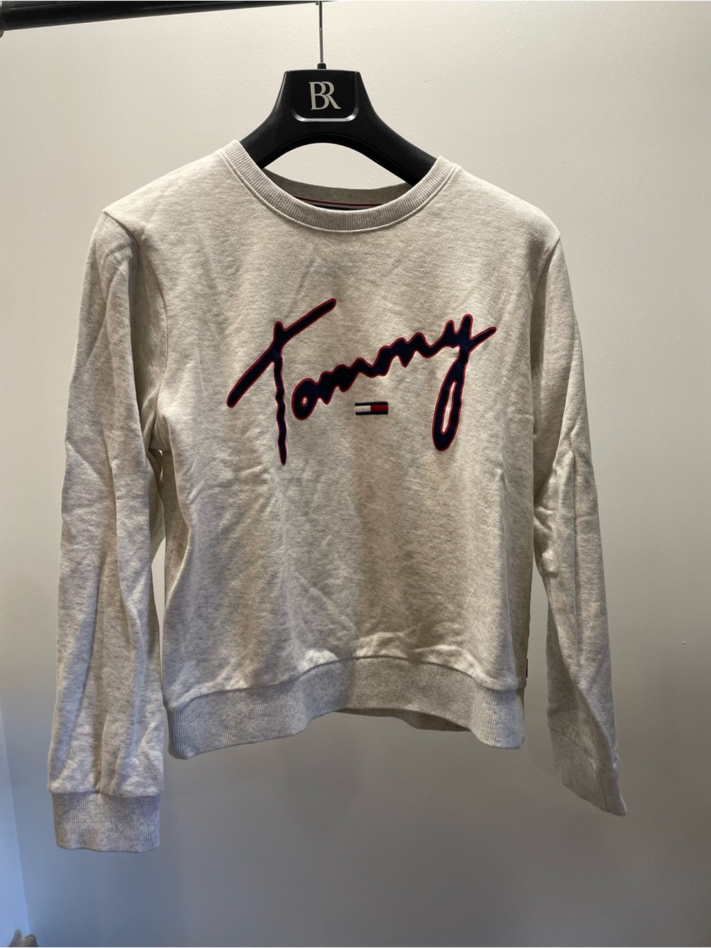 Tommy Hilfiger Cream Crewneck Sweatshirt with Script Logo